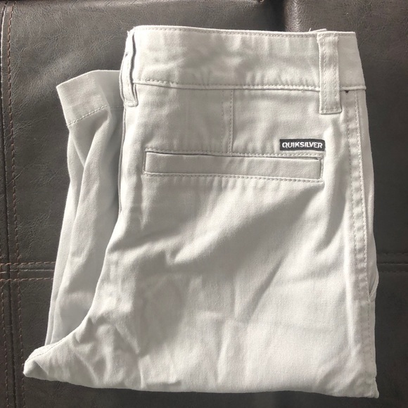 Quicksilver Shorts - Picture 6 of 7